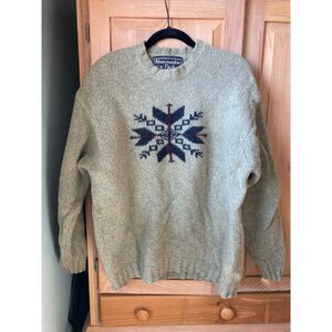 Vintage Abercrombie & Fitch | Men's Crewneck Snowflake Sweater Wool Blend | L
